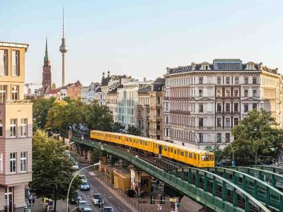 Hochbahn Schönhauser Allee Ecke Eberswalder Straße